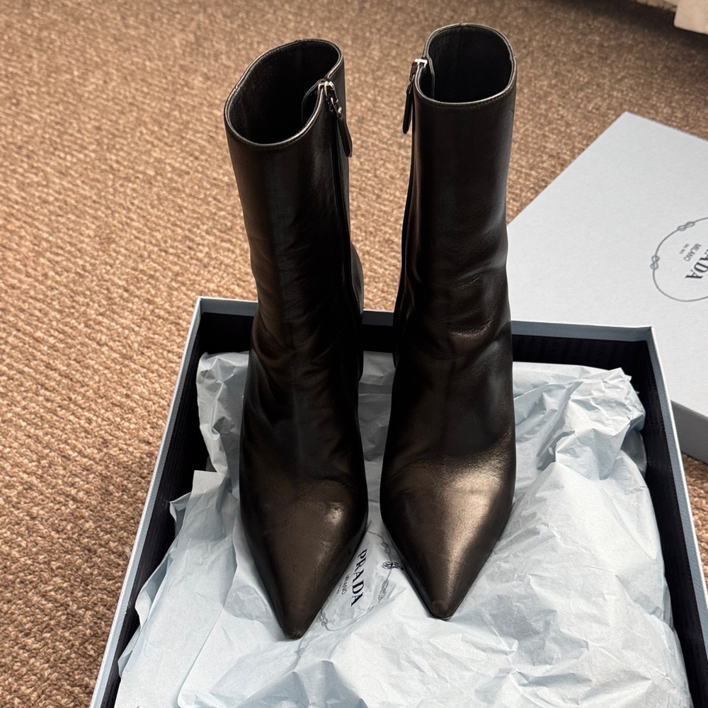 Prada Women's Dark Brown Leather Heeled Boots - Picture 6 of 8